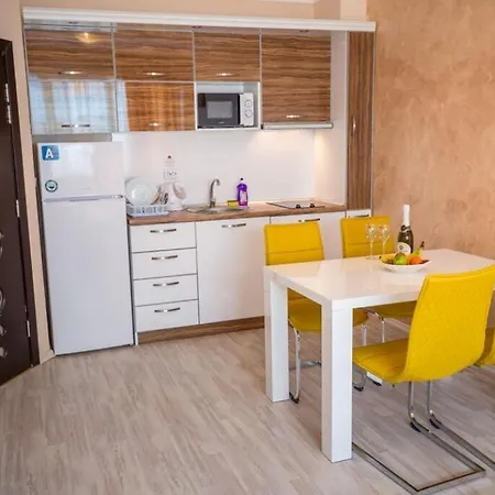 Bahami 3* ساني بيتش