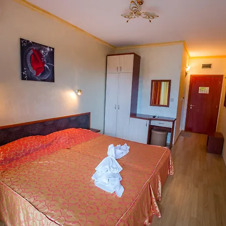 Bahami ساني بيتش