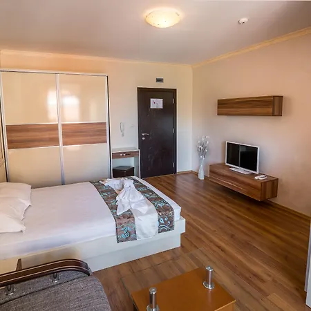 Bahami شقة فندقية 3*