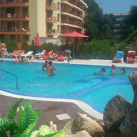 Lägenhetshotell Bahami Slăntjev Brjag