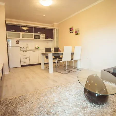 Hotel apartamentowy Bahami 3*